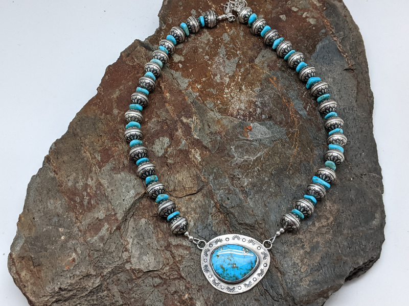 Sonoran Mountain Turquoise Pendant Flower Bead Necklace