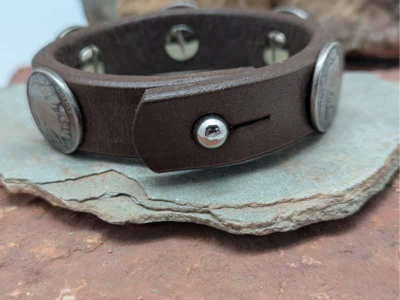 Leather bracelet with button stud closure