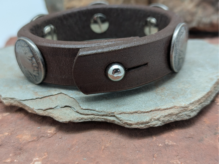 Leather bracelet with button stud closure