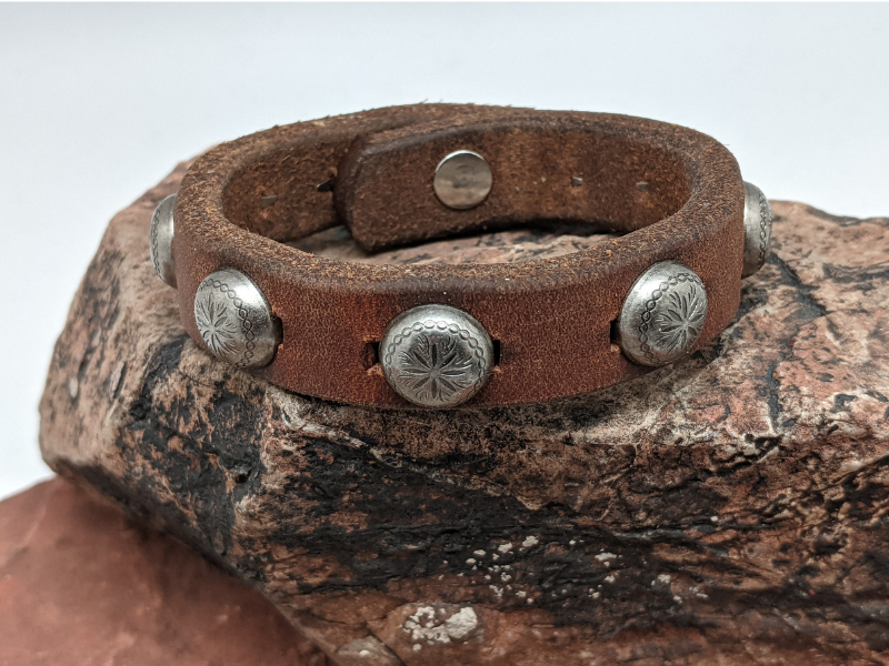 Wholesale Antique Silver Sunburst Studs 12mm Leather Bracelet
