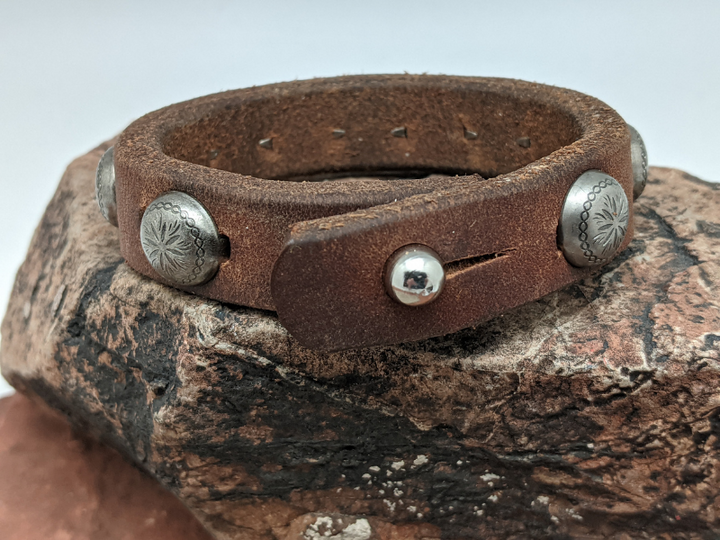 Wholesale Antique Silver Sunburst Studs 12mm Leather Bracelet