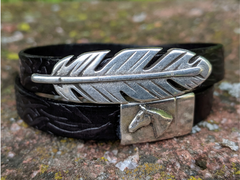 Feather & Embossed Floral Leather Wrap Bracelet
