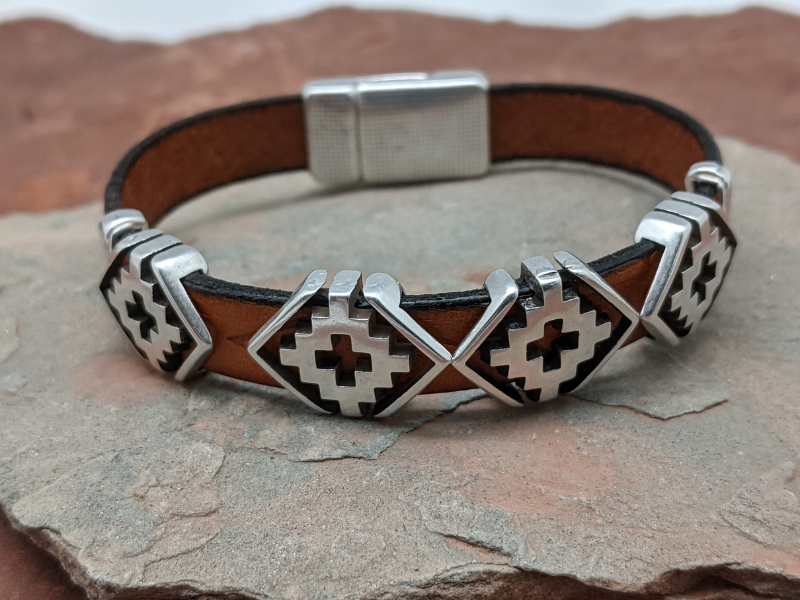 Southwest Rhombus Leather Bracelet