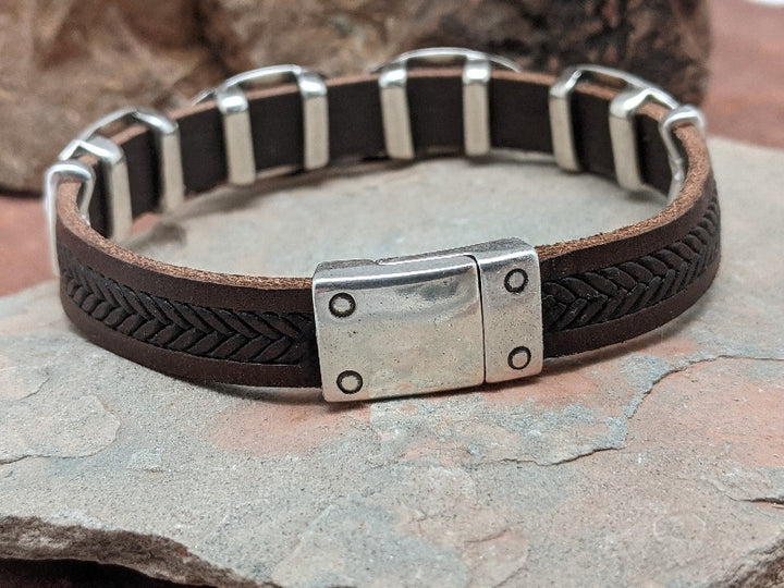 Wholesale Southwest Sunburst Magnetic Clasp Bracelet - Brown